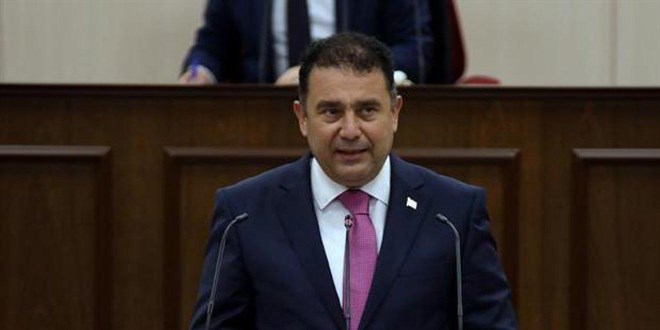 KKTC Babakan Ersan Saner istifa etti