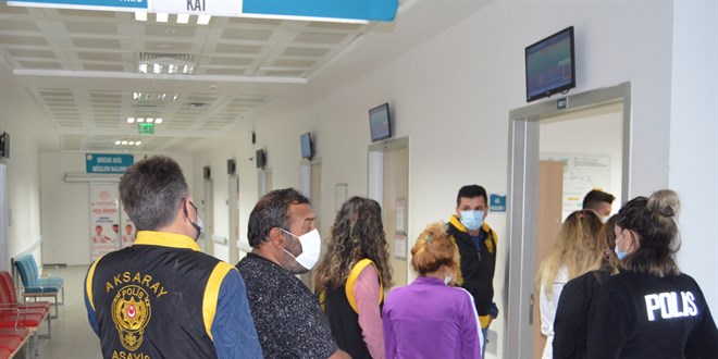 Hırsızlıktan yakalandı, gazetecilere 'İyi çek' dedi