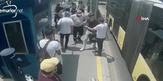Metrobüste maske uyarısı yapan güvenlik görevlisini kör eden sanığa iddianame