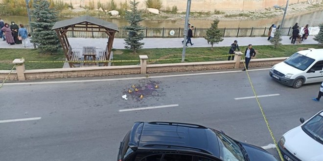 Üniversite öğrencileri arasında bıçaklı kavga: 2 yaralı