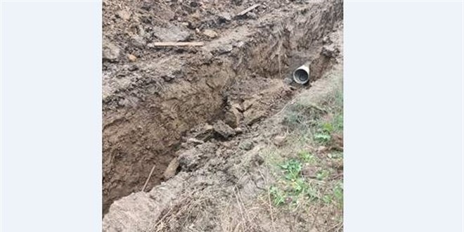 Kanal açma çalışmasında toprak altında kalan harita teknikeri öldü