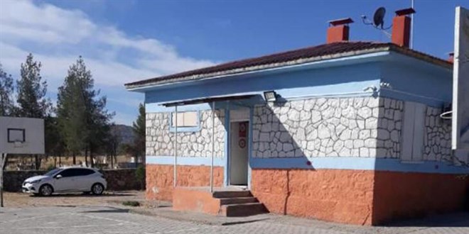 15 öğrenciye cinsel tacizle suçlanan öğretmen açığa alındı