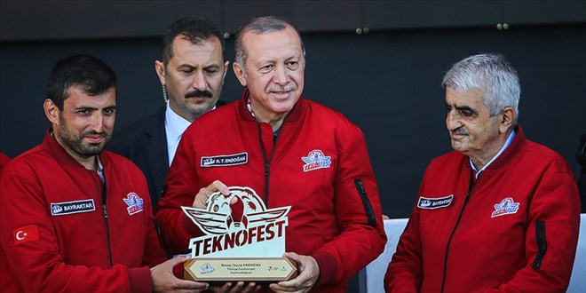 Cumhurbaşkanı Erdoğan, Özdemir Bayraktar'a rahmet diledi