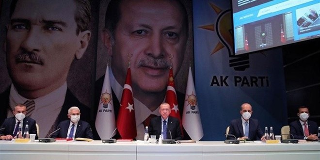 AK Parti'de seçim hazırlıkları: Gündem EYT ve erken yaşta evlilik
