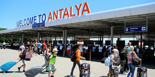 Aşılama arttı, rezervasyonlar şimdiden başladı
