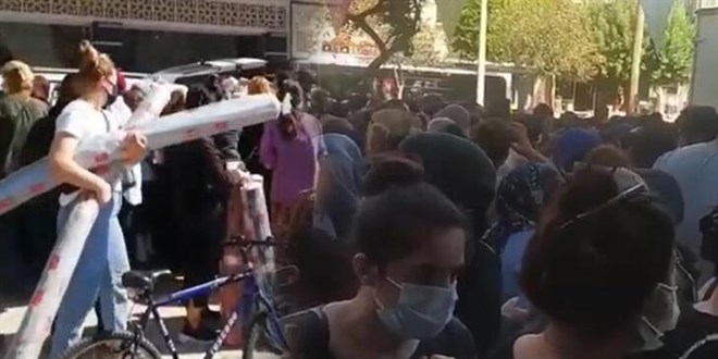 Ucuza halı koronayı unutturdu
