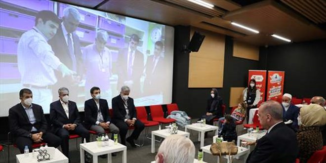 Cumhurba�kan� Erdo�an'dan Bayraktar ailesine taziye ziyareti