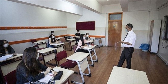MEB düğmeye bastı: Yeni öğretmene meslek içi eğitim