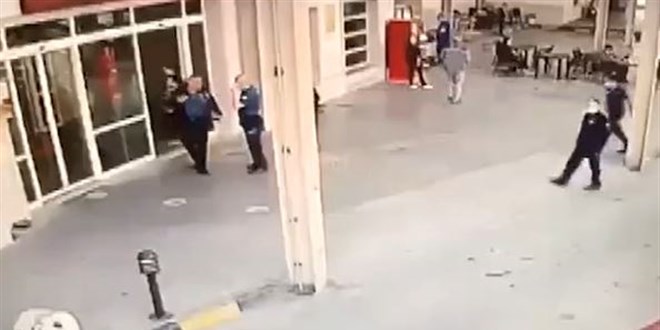 Müzikholdeki kavga sonrası 1'i polis 2 kişinin yaralandığı anlar kamerada