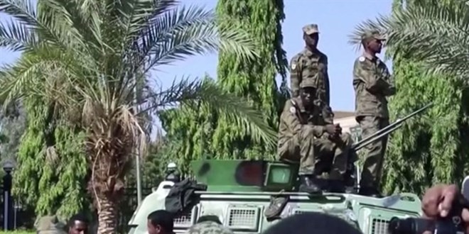 Sudan'da bir grup asker darbe yapt