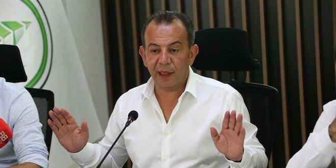 Tanju Özcan, CHP Disiplin Kurulunda savunma yaptı