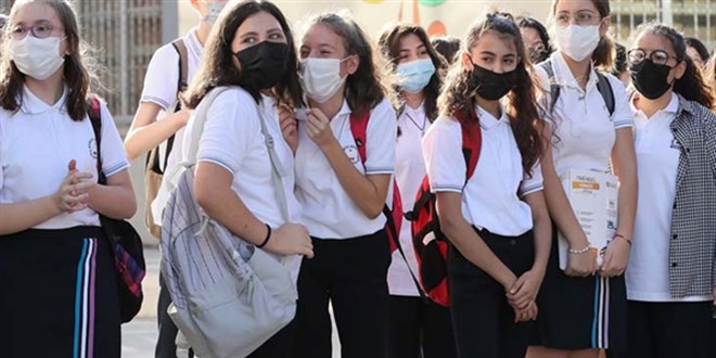Lise öğrencilerinin sınavlara hazırlanmalarına yardım için yeni proje