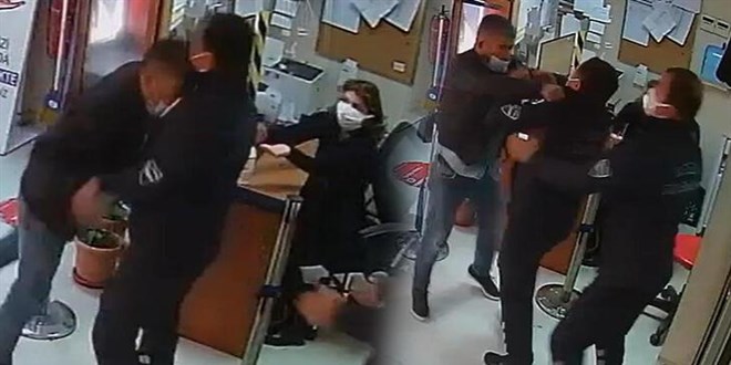 İğne yaptırmaya geldiği hastanede güvenlik görevlilerini darbetti