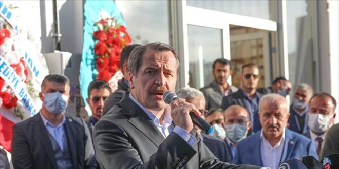 Ali Yalçın: Hiçbir zaman topuk selamıyla ihale alıp sokakları karışmadık