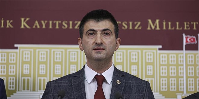 Memleket Partili Çelebi'den CHP'ye tezkere tepkisi