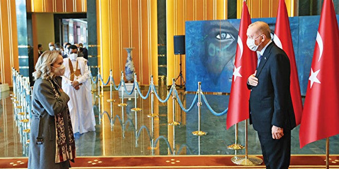 10 büyükelçi törende yok sayıldı
