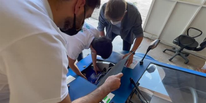 Üniversiteliler elektromobil ve hidromobil kategorisinde iki otomobil yaptı