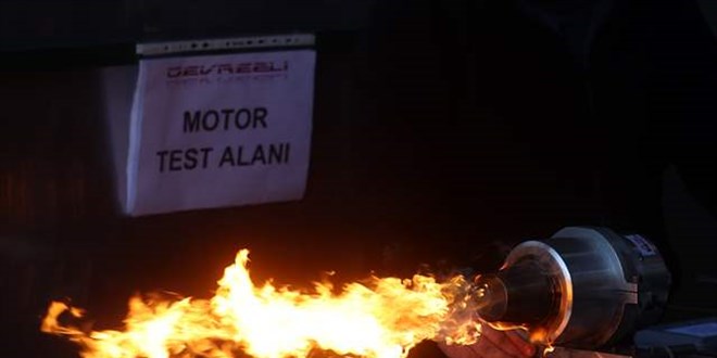 Motor sesiyle büyüyüp kendi jet motorlarını yaptılar