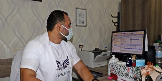 Eşinin 'git stres at gel' sözüyle spora başlayan doktor, milli takıma yükseldi