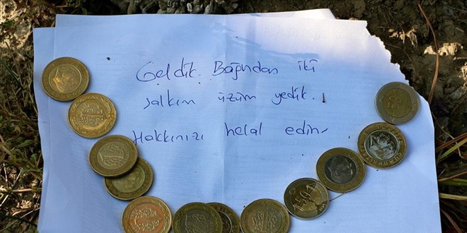 Bağından izinsiz yenen üzüm için bırakılan not çiftçiyi duygulandırdı