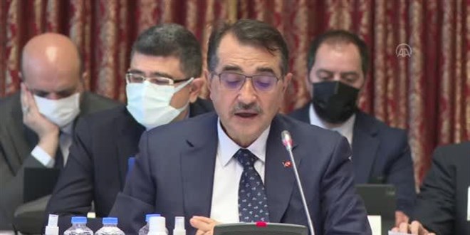 Bakan Dönmez: Doğalgaz faturasının yarısını ödüyoruz