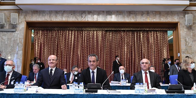 Bakan Özer: 5 bin yeni anasınıfını ikinci döneme yetiştireceğiz
