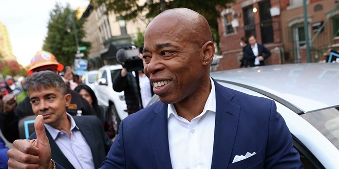 New York Belediye Başkanlığına 'Türk dostu' siyahi Eric Adams seçildi