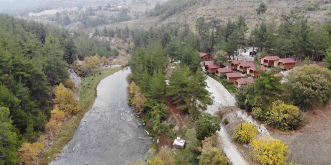 Şehrin en uzak noktasına yapılan bungalov evler dolup taşıyor
