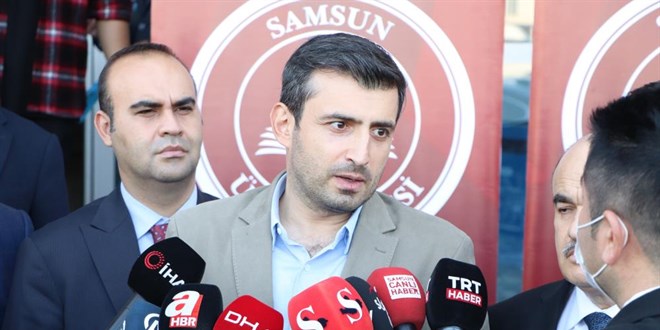 Selçuk Bayraktar: Ülkemiz bugün kendi sınıfında dünyanın en iyi SİHA'larını yapıyor