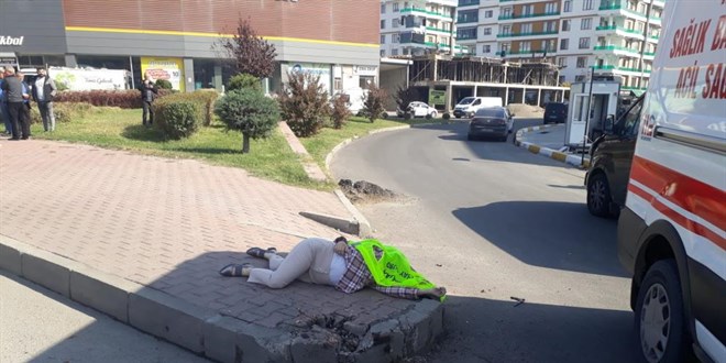 2 çocuğunu kurtaran hamile kadın kendisini kurtaramadı