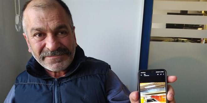 Bir araba fotoğrafıyla parasını böyle çarptılar