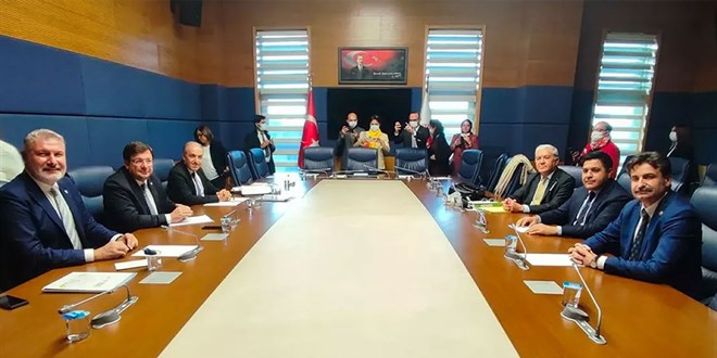 CHP, İYİ Parti, Gelecek, DEVA, Saadet ve Demokrat Parti'nin imzaladığı mutabakat