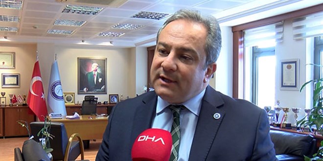 Prof. İlhan'dan taraftarlara çağrı: Tezahüratlar maskeli yapılmalı