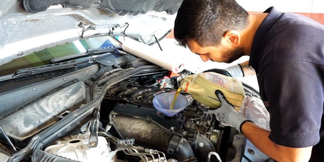 Oto tamircilerinden araç sürücülerine kış bakımı uyarısı