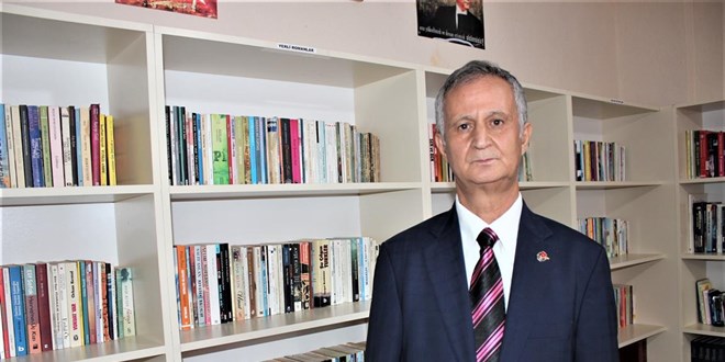 Oğlunun adını yaşatmak için 13'üncü kütüphaneyi kurdu