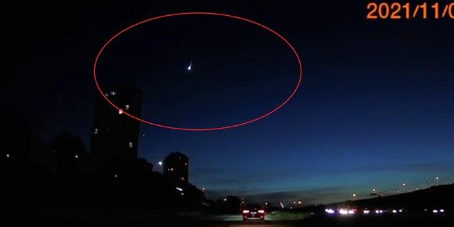 Ankara ve çevre illerde görülen ışık hüzmesi heyecan yarattı