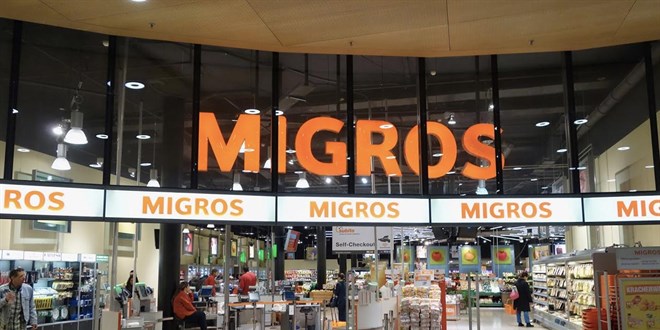 Migros market zincirinin 25 maazasn devralyor
