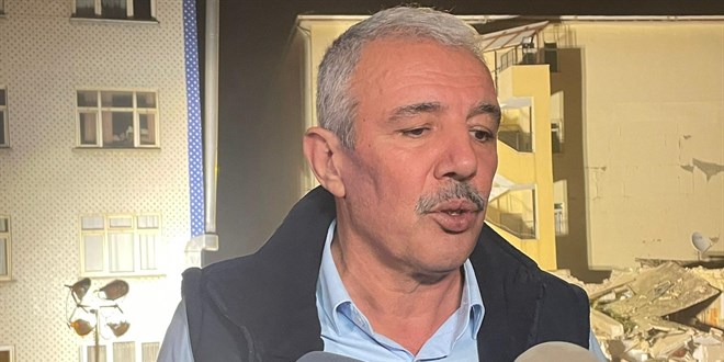 Göçükten kendi imkanlarıyla çıkan vatandaş o anları anlattı